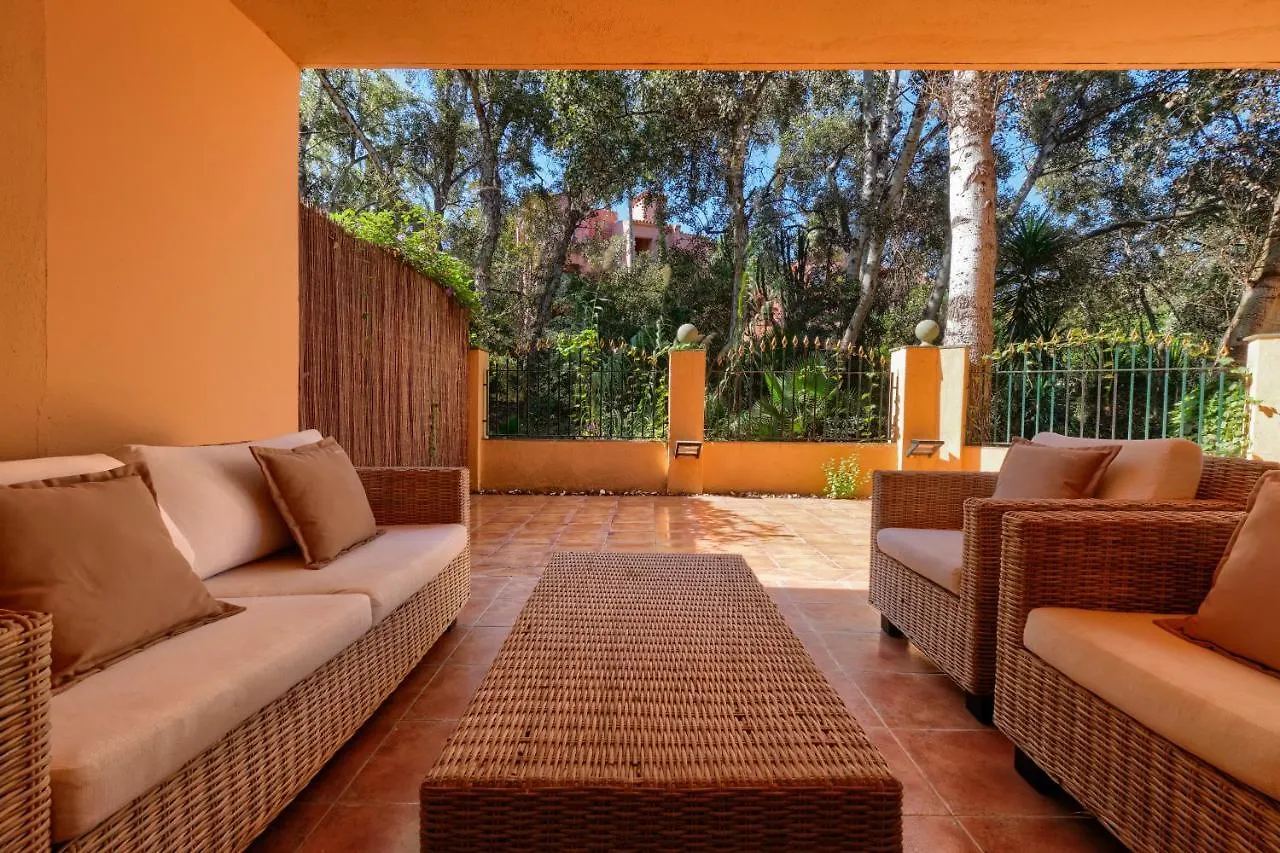 Playa Alicate, 2 Bedroom Beach Apartment Marbella