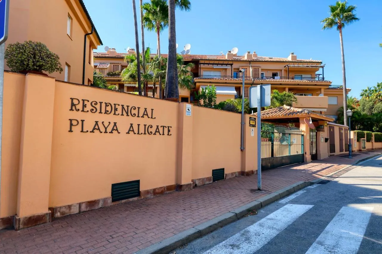 Playa Alicate, 2 Bedroom Beach Apartment Marbella 0*,