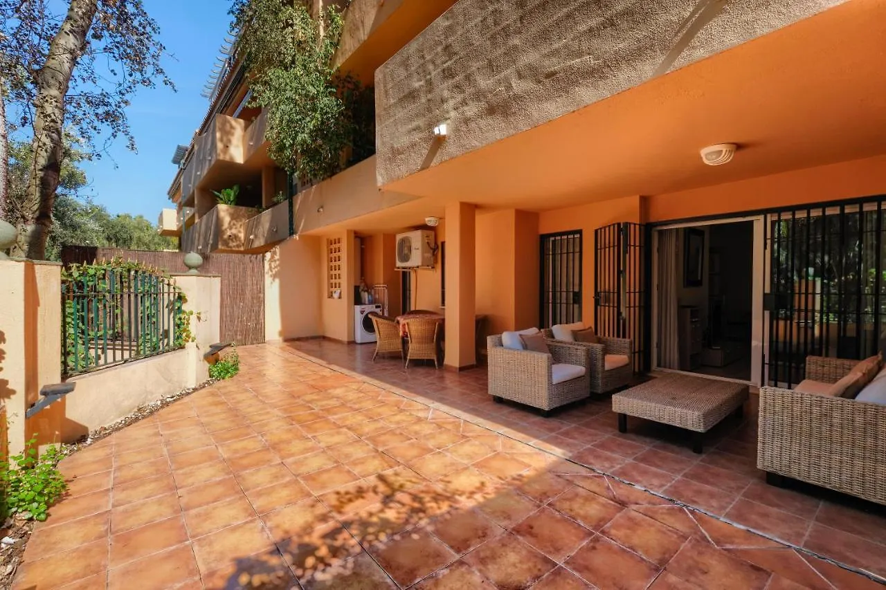 Playa Alicate, 2 Bedroom Beach Apartment Marbella